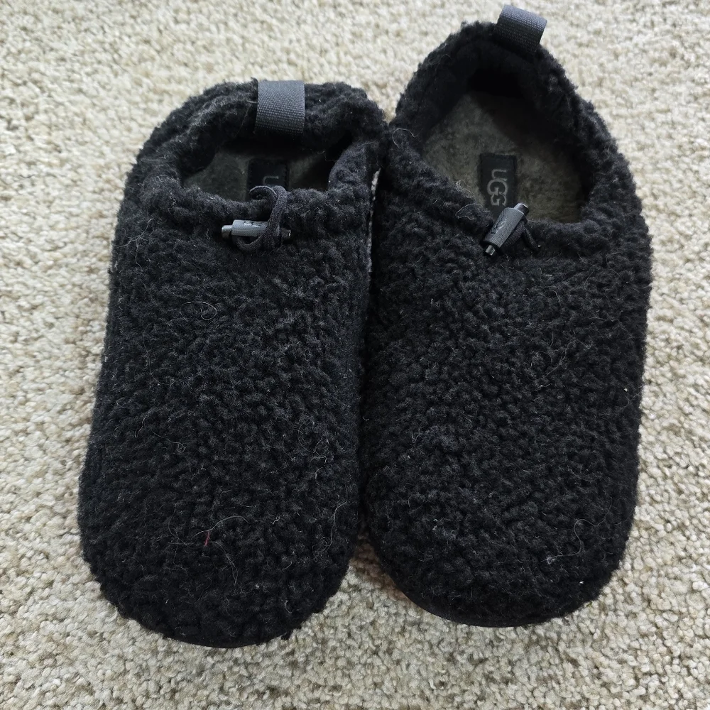 Ugg Plushy Slippers - Picture 2 of 7
